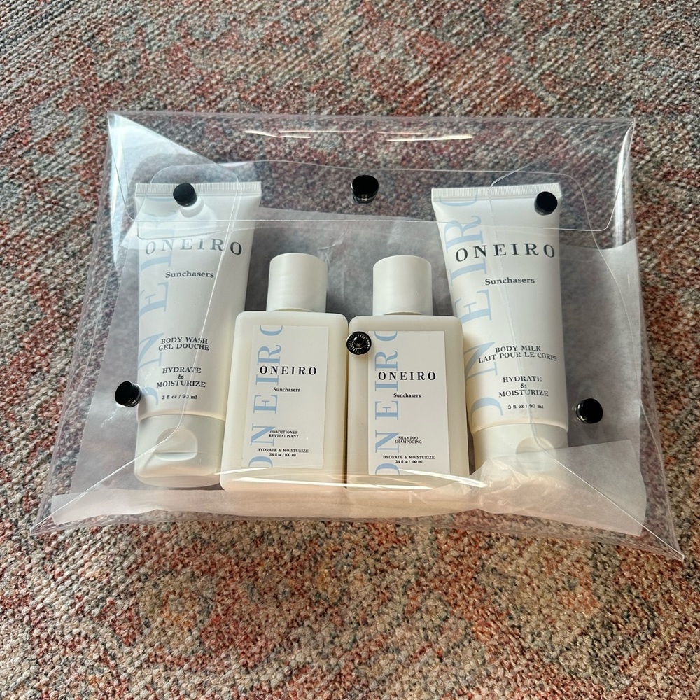 NWT Oneiro On the Go Complete Hair and Body Care Kit 5 Piece Travel Set